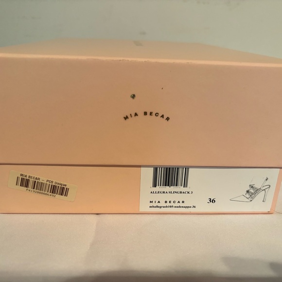 Never worn Mia Becar tan sling back heels, new in box - Picture 6 of 6